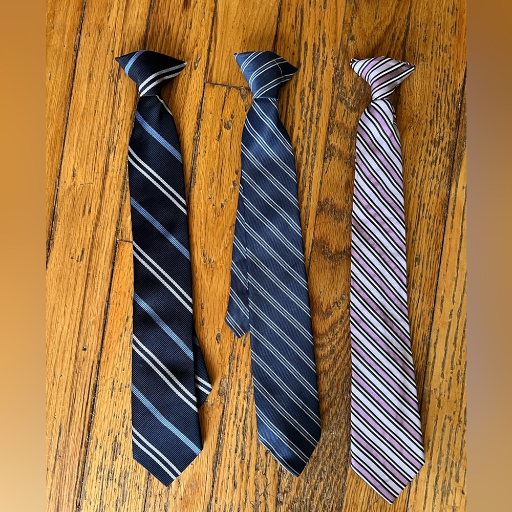 Boys clip on ties